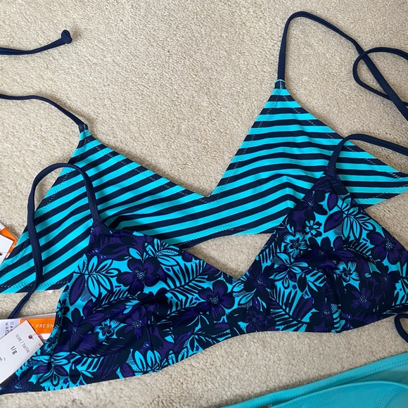 **BRAND NEW 3PC BIKINI SET** - Picture 2 of 5